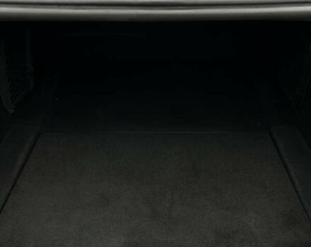 Серый Тесла Модель 3, объемом двигателя 0 л и пробегом 90 тыс. км за 20500 $, фото 17 на Automoto.ua