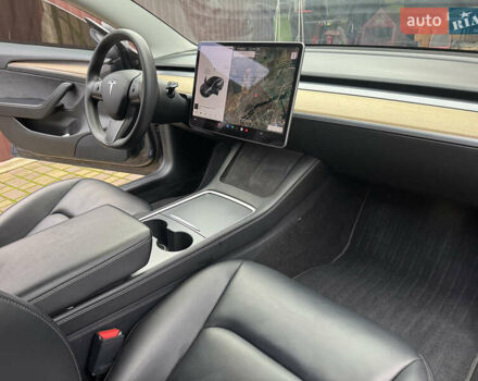 Сірий Тесла Модель 3, об'ємом двигуна 0 л та пробігом 55 тис. км за 23300 $, фото 27 на Automoto.ua