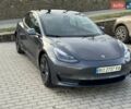 Серый Тесла Модель 3, объемом двигателя 0 л и пробегом 26 тыс. км за 20500 $, фото 2 на Automoto.ua