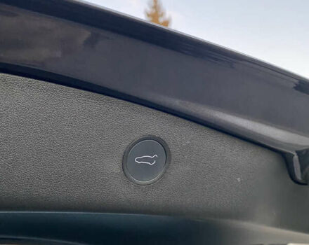 Сірий Тесла Модель 3, об'ємом двигуна 0 л та пробігом 98 тис. км за 19500 $, фото 36 на Automoto.ua