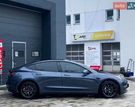 Серый Тесла Модель 3, объемом двигателя 0 л и пробегом 116 тыс. км за 20999 $, фото 10 на Automoto.ua