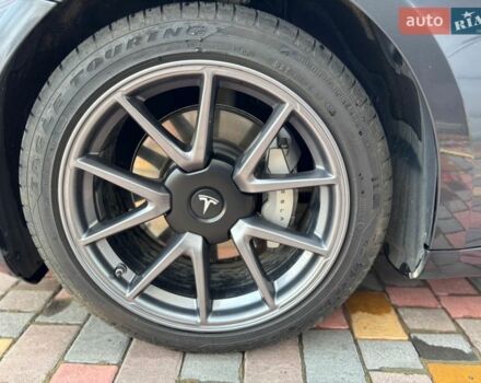 Серый Тесла Модель 3, объемом двигателя 0 л и пробегом 85 тыс. км за 17000 $, фото 26 на Automoto.ua