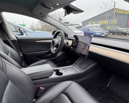 Серый Тесла Модель 3, объемом двигателя 0 л и пробегом 43 тыс. км за 25000 $, фото 10 на Automoto.ua