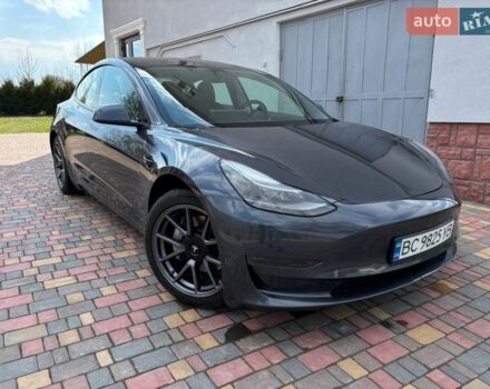 Серый Тесла Модель 3, объемом двигателя 0 л и пробегом 85 тыс. км за 17000 $, фото 10 на Automoto.ua