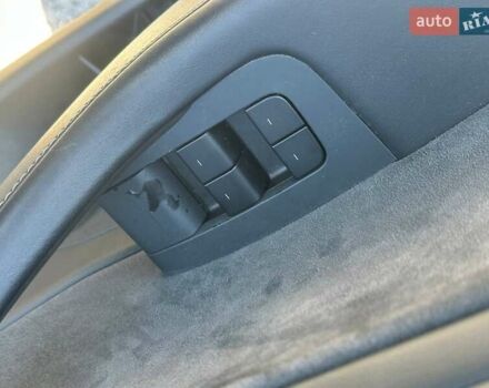 Сірий Тесла Модель 3, об'ємом двигуна 0 л та пробігом 127 тис. км за 19300 $, фото 16 на Automoto.ua