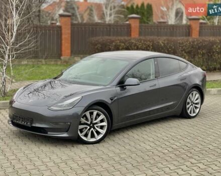 Сірий Тесла Модель 3, об'ємом двигуна 0 л та пробігом 83 тис. км за 19900 $, фото 3 на Automoto.ua