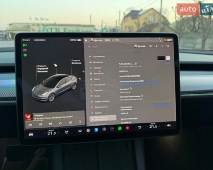 Сірий Тесла Модель 3, об'ємом двигуна 0 л та пробігом 99 тис. км за 15999 $, фото 24 на Automoto.ua
