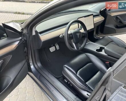 Сірий Тесла Модель 3, об'ємом двигуна 0 л та пробігом 50 тис. км за 22500 $, фото 10 на Automoto.ua