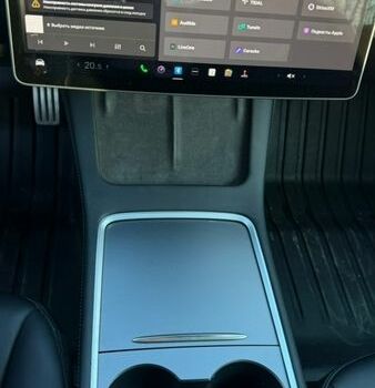 Серый Тесла Модель 3, объемом двигателя 0 л и пробегом 57 тыс. км за 20000 $, фото 12 на Automoto.ua