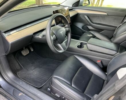 Серый Тесла Модель 3, объемом двигателя 0 л и пробегом 119 тыс. км за 19100 $, фото 6 на Automoto.ua