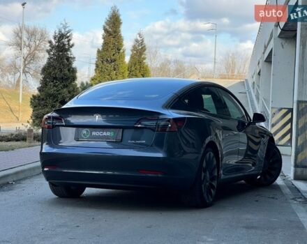 Серый Тесла Модель 3, объемом двигателя 0 л и пробегом 51 тыс. км за 23600 $, фото 20 на Automoto.ua