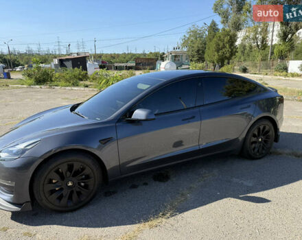 Серый Тесла Модель 3, объемом двигателя 0 л и пробегом 120 тыс. км за 16900 $, фото 7 на Automoto.ua