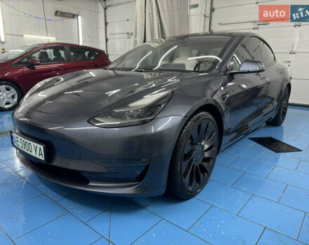 Серый Тесла Модель 3, объемом двигателя 0 л и пробегом 32 тыс. км за 25500 $, фото 3 на Automoto.ua