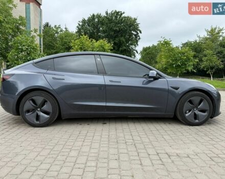 Серый Тесла Модель 3, объемом двигателя 0 л и пробегом 132 тыс. км за 15100 $, фото 1 на Automoto.ua