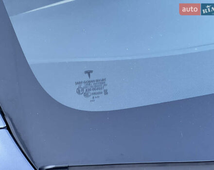 Серый Тесла Модель 3, объемом двигателя 0 л и пробегом 51 тыс. км за 20800 $, фото 9 на Automoto.ua