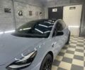 Серый Тесла Модель 3, объемом двигателя 0 л и пробегом 65 тыс. км за 20000 $, фото 4 на Automoto.ua