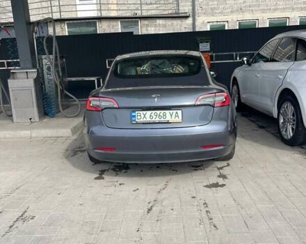 Сірий Тесла Модель 3, об'ємом двигуна 0 л та пробігом 71 тис. км за 18000 $, фото 5 на Automoto.ua