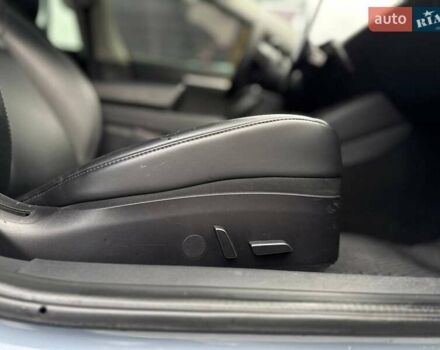 Серый Тесла Модель 3, объемом двигателя 0 л и пробегом 68 тыс. км за 19500 $, фото 29 на Automoto.ua