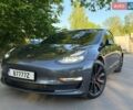 Серый Тесла Модель 3, объемом двигателя 0 л и пробегом 82 тыс. км за 21950 $, фото 2 на Automoto.ua