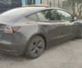 Серый Тесла Модель 3, объемом двигателя 0 л и пробегом 37 тыс. км за 22000 $, фото 3 на Automoto.ua