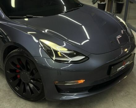 Серый Тесла Модель 3, объемом двигателя 0 л и пробегом 54 тыс. км за 24900 $, фото 1 на Automoto.ua