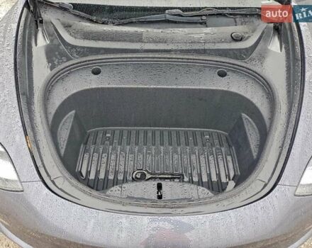 Сірий Тесла Модель 3, об'ємом двигуна 0 л та пробігом 120 тис. км за 6900 $, фото 10 на Automoto.ua