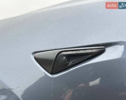 Серый Тесла Модель 3, объемом двигателя 0 л и пробегом 160 тыс. км за 19500 $, фото 10 на Automoto.ua