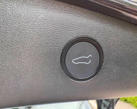 Серый Тесла Модель 3, объемом двигателя 0 л и пробегом 25 тыс. км за 15100 $, фото 11 на Automoto.ua