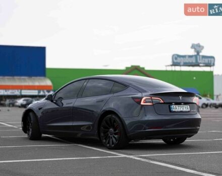 Серый Тесла Модель 3, объемом двигателя 0 л и пробегом 35 тыс. км за 26500 $, фото 5 на Automoto.ua