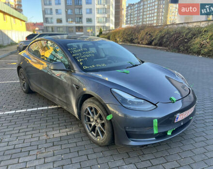 Сірий Тесла Модель 3, об'ємом двигуна 0 л та пробігом 81 тис. км за 18555 $, фото 5 на Automoto.ua