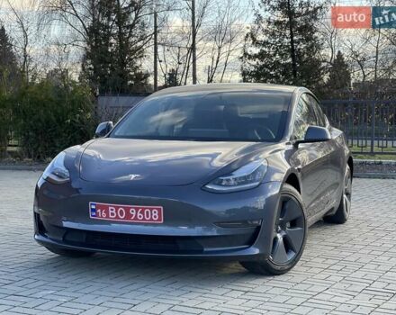 Серый Тесла Модель 3, объемом двигателя 0 л и пробегом 73 тыс. км за 22000 $, фото 7 на Automoto.ua