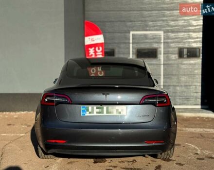 Сірий Тесла Модель 3, об'ємом двигуна 0 л та пробігом 75 тис. км за 25700 $, фото 8 на Automoto.ua
