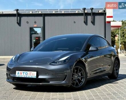 Сірий Тесла Модель 3, об'ємом двигуна 0 л та пробігом 45 тис. км за 23300 $, фото 2 на Automoto.ua
