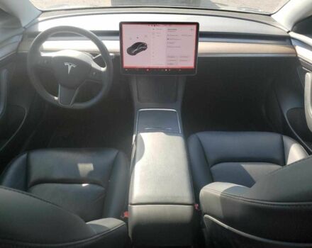 Серый Тесла Модель 3, объемом двигателя 0 л и пробегом 41 тыс. км за 7000 $, фото 7 на Automoto.ua