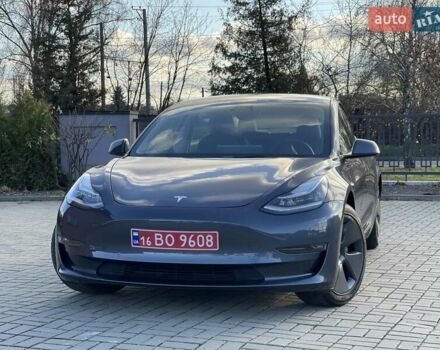 Серый Тесла Модель 3, объемом двигателя 0 л и пробегом 73 тыс. км за 22000 $, фото 8 на Automoto.ua