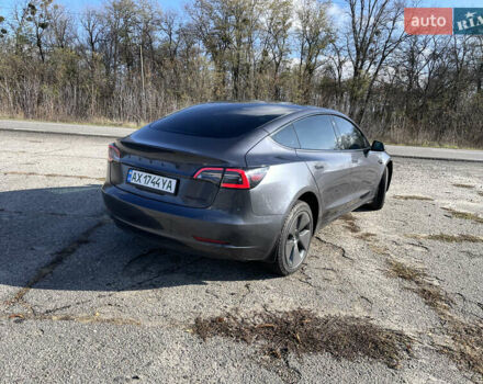 Серый Тесла Модель 3, объемом двигателя 0 л и пробегом 119 тыс. км за 20900 $, фото 15 на Automoto.ua