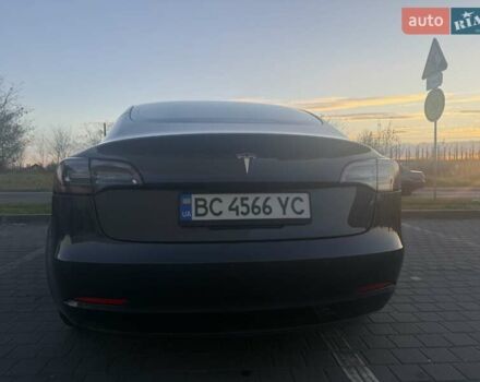 Серый Тесла Модель 3, объемом двигателя 0 л и пробегом 220 тыс. км за 17000 $, фото 9 на Automoto.ua