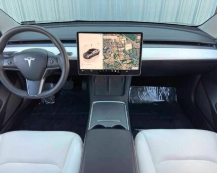 Тесла Модель 3 2022 в Ивано-Франковске на Automoto.ua Серый Тесла Модель 3, объемом двигателя 0 л и пробегом 29 тыс. км за 13600 $, фото 8 на Automoto.ua