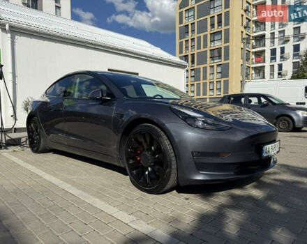 Серый Тесла Модель 3, объемом двигателя 0 л и пробегом 71 тыс. км за 24500 $, фото 6 на Automoto.ua