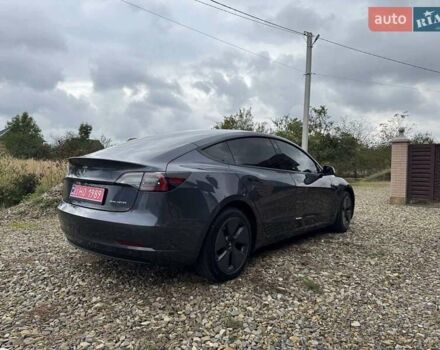 Сірий Тесла Модель 3, об'ємом двигуна 0 л та пробігом 41 тис. км за 24500 $, фото 3 на Automoto.ua