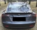 Серый Тесла Модель 3, объемом двигателя 0 л и пробегом 32 тыс. км за 14800 $, фото 4 на Automoto.ua