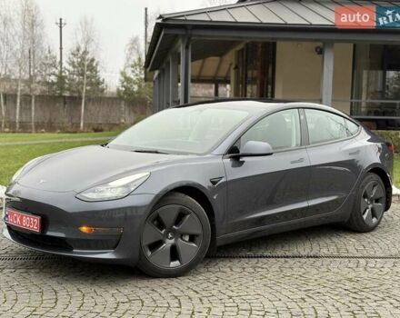 Серый Тесла Модель 3, объемом двигателя 0 л и пробегом 46 тыс. км за 20000 $, фото 50 на Automoto.ua