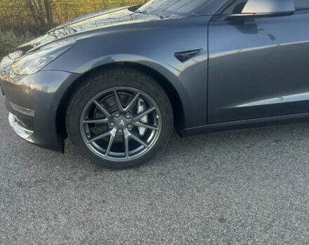 Сірий Тесла Модель 3, об'ємом двигуна 0 л та пробігом 59 тис. км за 21900 $, фото 5 на Automoto.ua