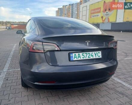 Серый Тесла Модель 3, объемом двигателя 0 л и пробегом 63 тыс. км за 18500 $, фото 19 на Automoto.ua