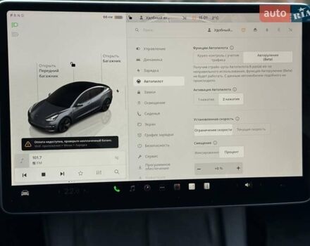 Серый Тесла Модель 3, объемом двигателя 0 л и пробегом 46 тыс. км за 20000 $, фото 114 на Automoto.ua