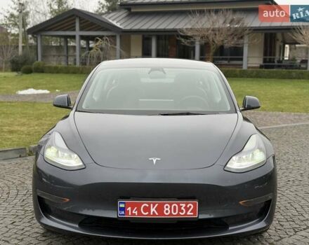 Серый Тесла Модель 3, объемом двигателя 0 л и пробегом 46 тыс. км за 20000 $, фото 28 на Automoto.ua