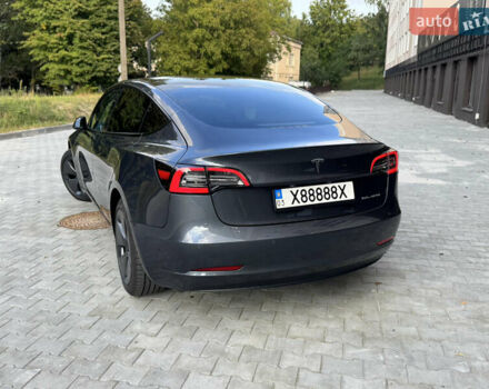 Сірий Тесла Модель 3, об'ємом двигуна 0 л та пробігом 108 тис. км за 22700 $, фото 6 на Automoto.ua