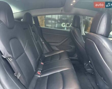 Серый Тесла Модель 3, объемом двигателя 0 л и пробегом 160 тыс. км за 19500 $, фото 25 на Automoto.ua