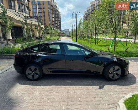 Серый Тесла Модель 3, объемом двигателя 0 л и пробегом 27 тыс. км за 20300 $, фото 1 на Automoto.ua