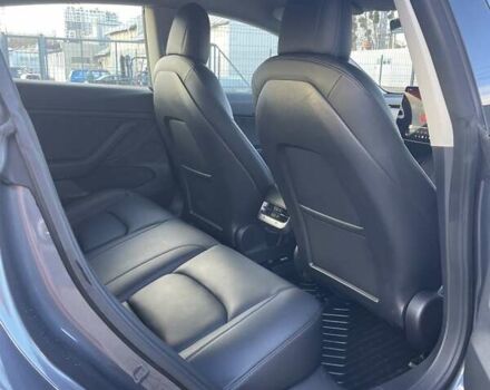 Серый Тесла Модель 3, объемом двигателя 0 л и пробегом 73 тыс. км за 22000 $, фото 40 на Automoto.ua